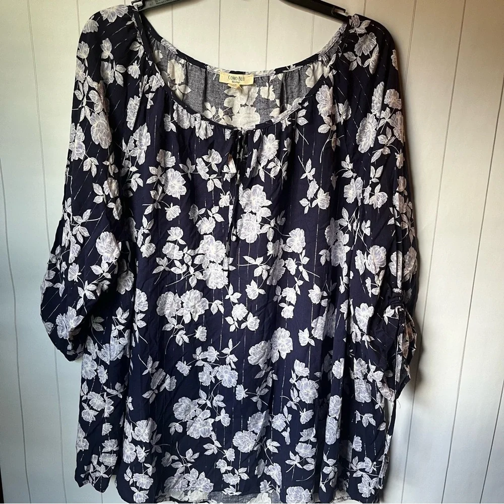 Navy and White Floral Silver Metallic Blouse - Picture 1 of 6